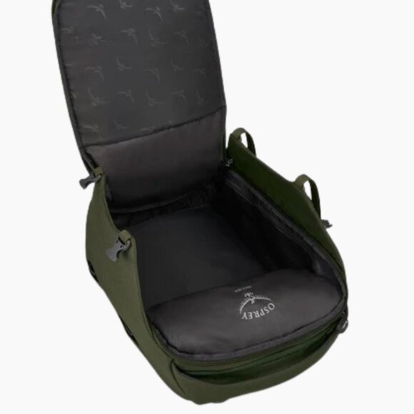 Osprey Porter 30L Carry On Travel Backpack - Petunia Blue color. - Picture 4 of 16